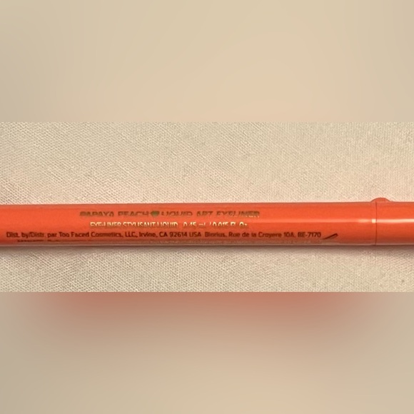 Too Faced Sketch Marker - Picture 2 of 2